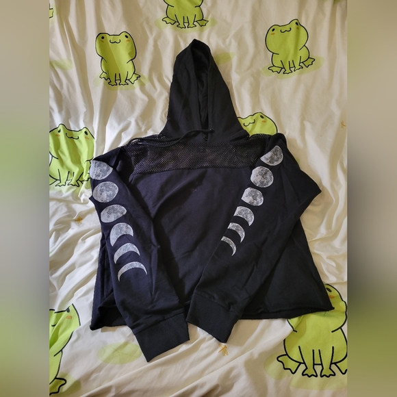 Crop moon hoodie - Picture 1 of 3